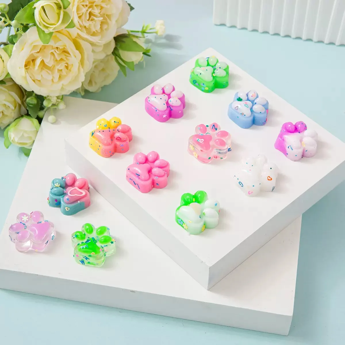 Portable Cat Claw Plush Dolls 5 Pieces, Cute Pinch Toys for Stress Relief, Ideal Party Favors and Daily Decorations