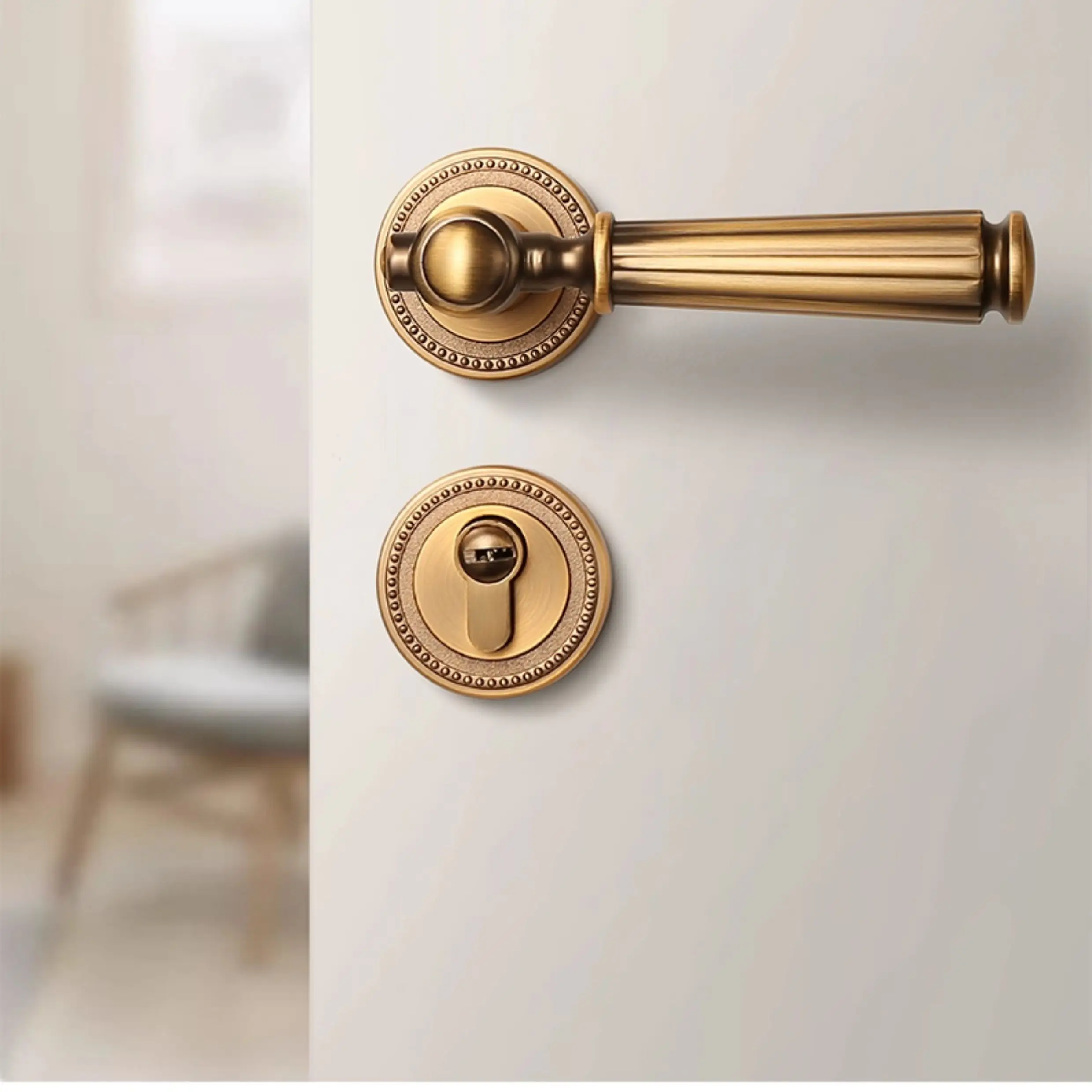 قفل باب مغناطيسي صامت أمريكي قفل باب نحاسي فرنسي غرفة النوم مقبض باب عتيق