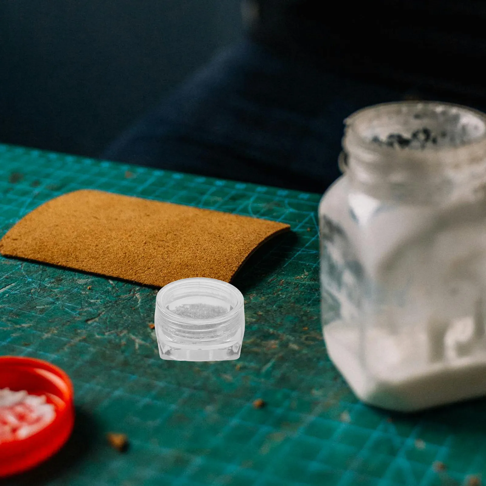 

Набор из 6 коробок: миниатюрные украшения-снежинки, переливающиеся блестки для ногтей, фигурные элементы для праздничного декора, набор для женского маникюра и украшения ногтей