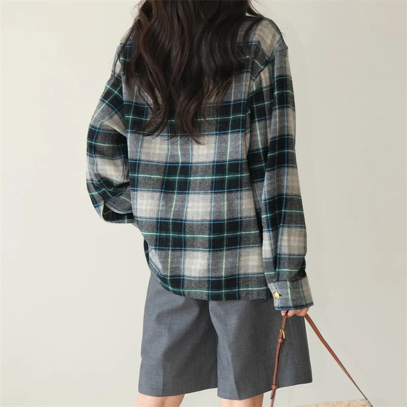 Women shirts 2024 Autumn Fashion Checkered Printed Long Sleeve Top High quality wool blend Women's blouse Couple style thin coat