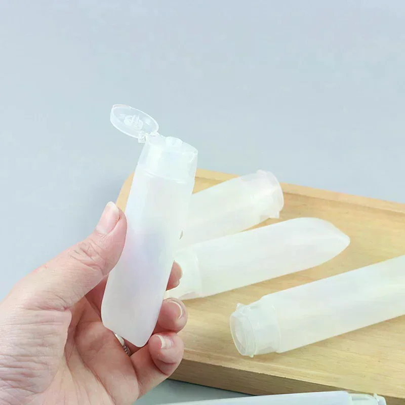 10Pcs 30/50ml Empty Squeeze Tube PE Soft Tubes Facial Cleanser Bottle Cosmetic Packaging Travel Bottle Refillable DIY Container