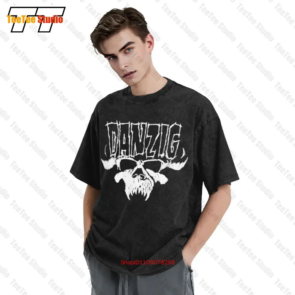 Authentic Danzig Tribal Skull Logo Shirt V5AT  Oversized