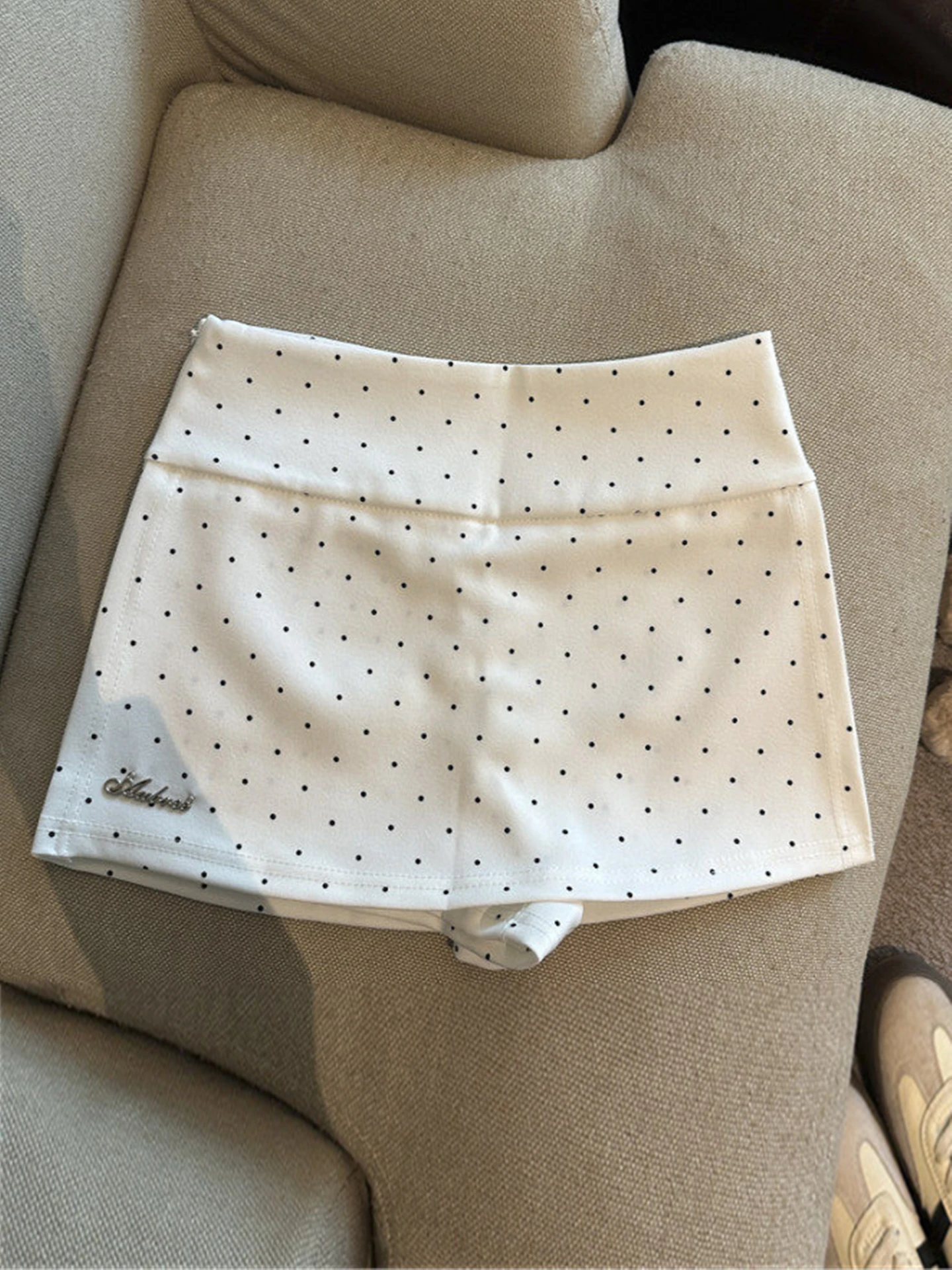 

Новая летняя женская юбка-шорты больших размеров в горошек, А-силуэт, с высокой талией, на молнии, повседневная, с защитой от просвечивания, для прогулок