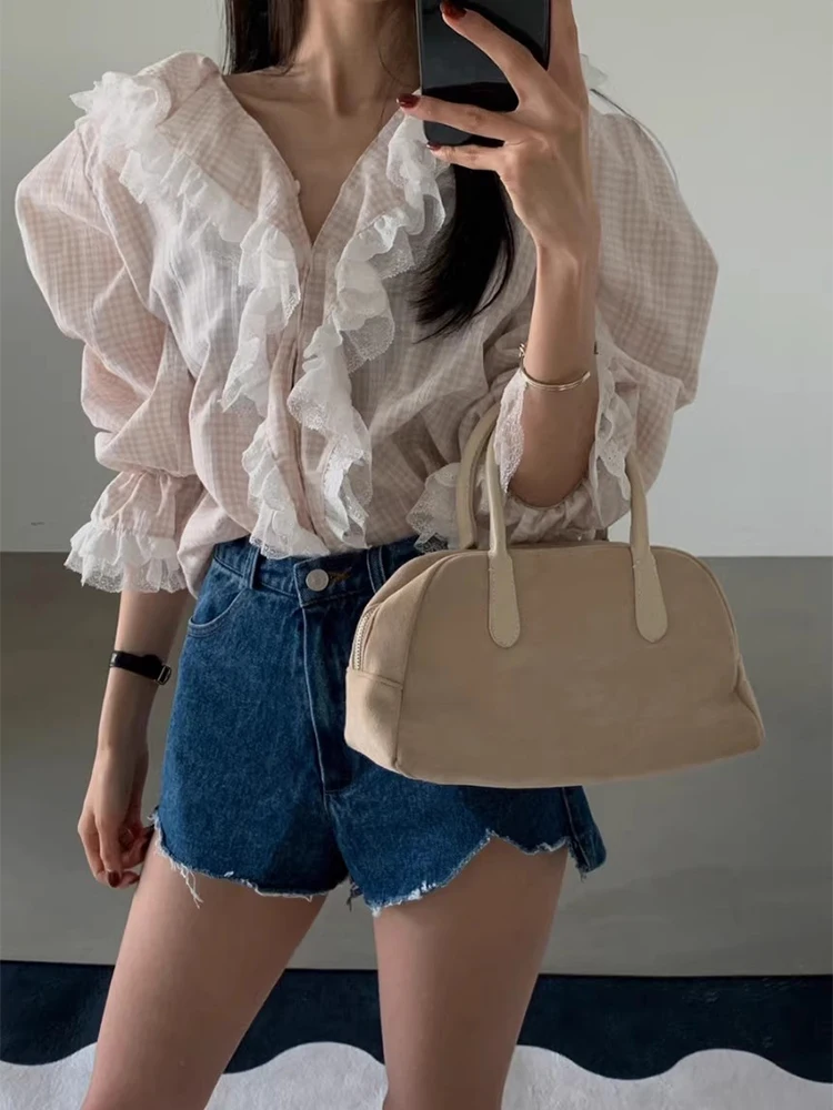 

Retro Heavy Embellied Lace Design Loose Bell Sve irt Women's Chic Spring Faion Cotton Long Sve V-Ne Cheered P...