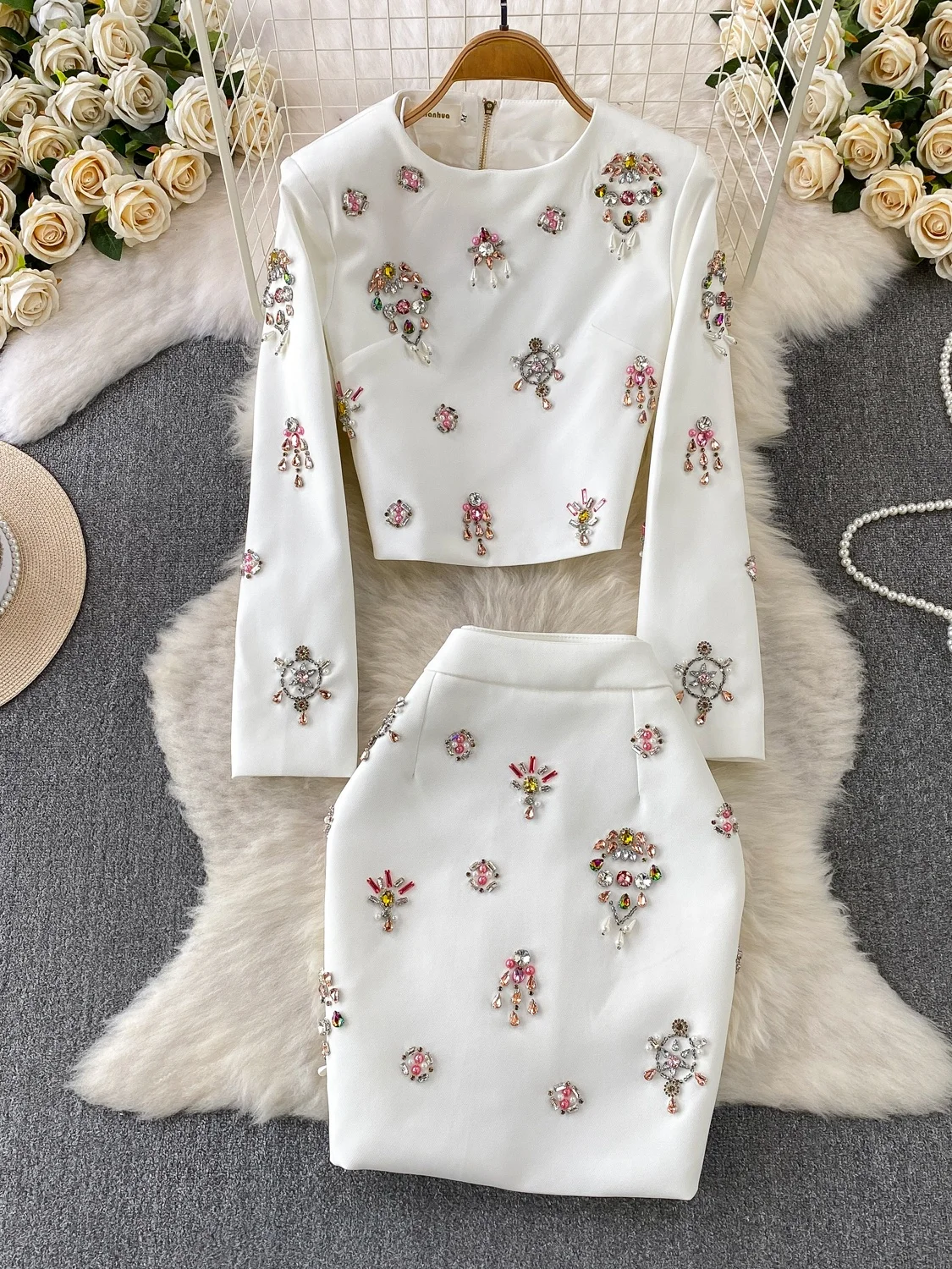 

High-Quality Heavy-Work Crystal Embedded Suit Jacket Slimming Short Skirt Two-Piece Set Fashionable Elegant Youthful Summer O...