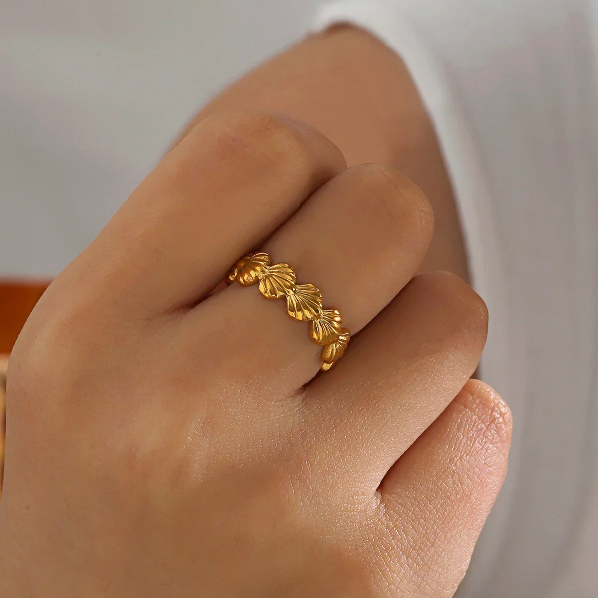 

Stainless Steelgold Color Shell Rings for Woman Fashion Adjustable Ring Boho Summer Beach Jewelry Wedding Gift Anillos Mujer