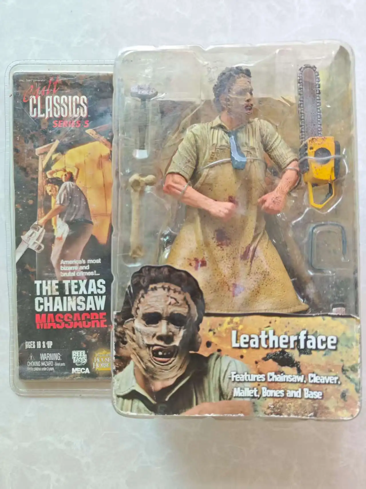 

NECA Leatherface CULT CLASSICS Series 5 Texas Chainsaw Massacre 7" Action Figure Horror dolls The box has slight creases