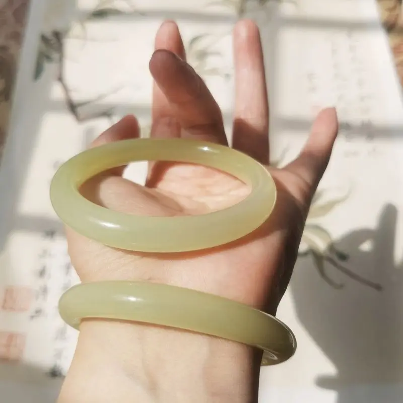 [ ] Hetian Qingping replacement ice-like texture smooth and lustrous natural Afghan jade bracelet