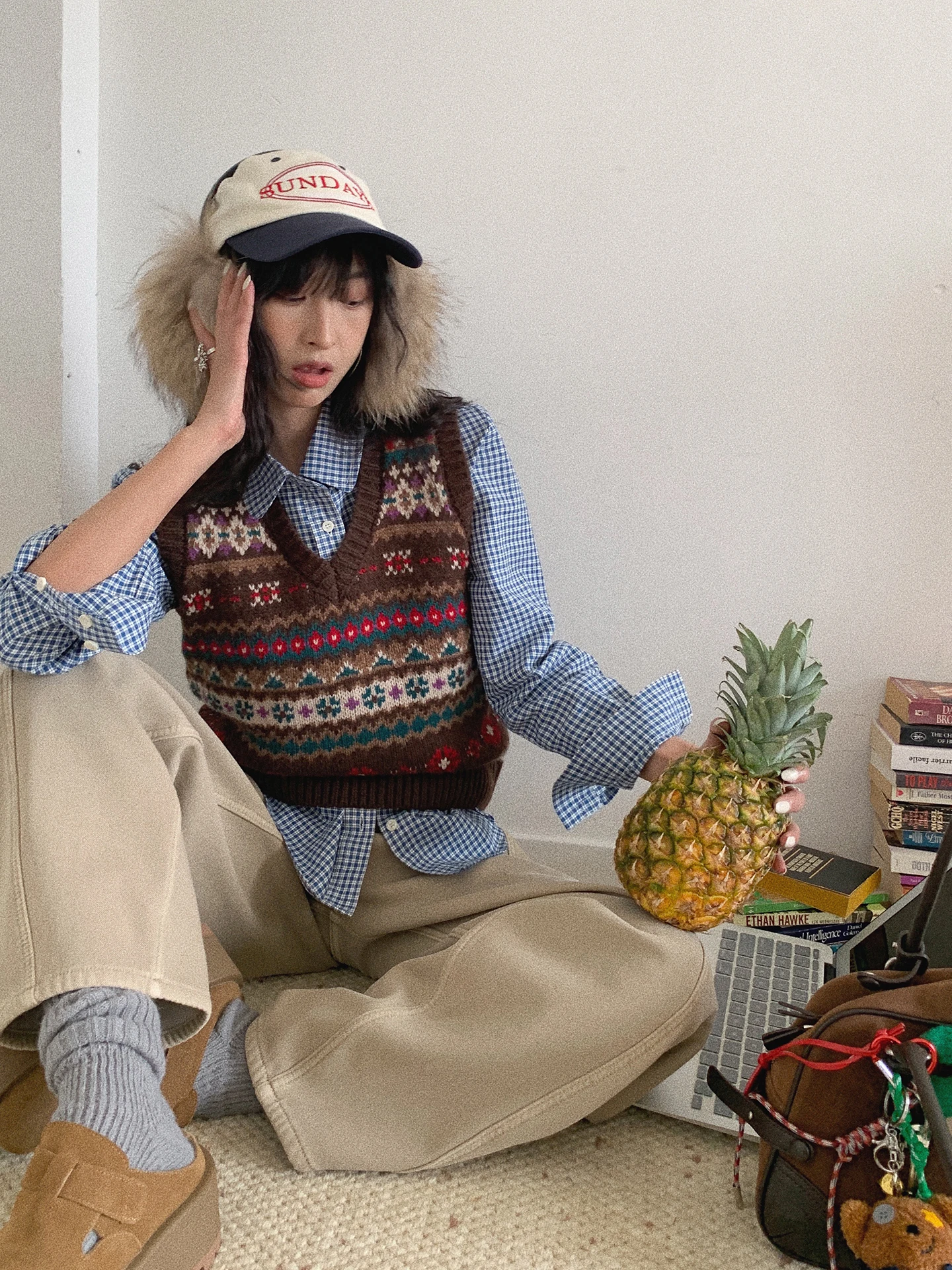 

Soloki Korean Sle ort Knitted Woolen Vest V-Ne Thi Warm Layering Top Retro Color Blo Commute Faion Women's Jaet