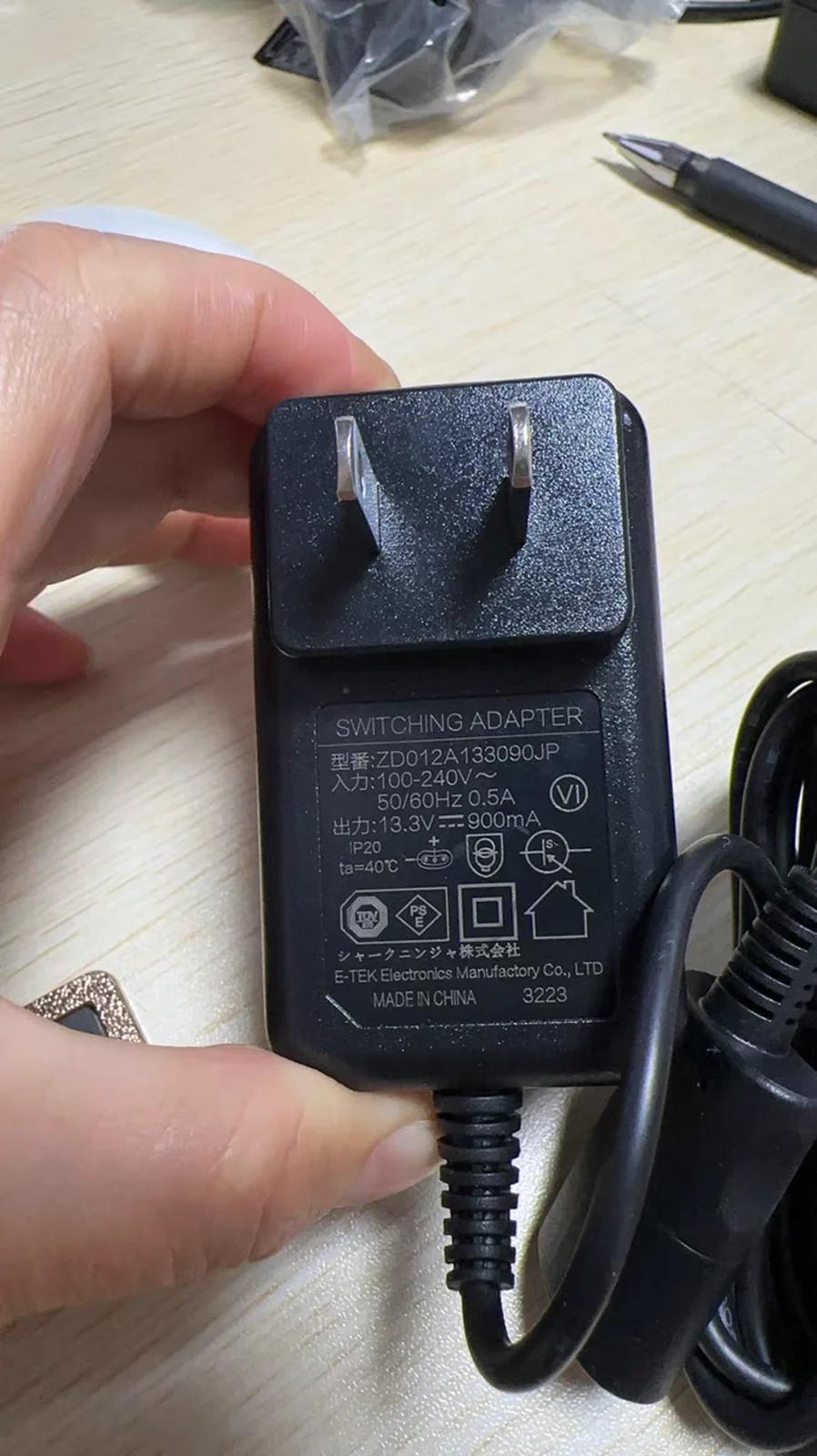 Oem Genuine Shark 13.3V 900mA ZD012A133090JP Switching Adapter For WS632 WS620 WS630 WS631 Vacuum Power Supply Battery Charger