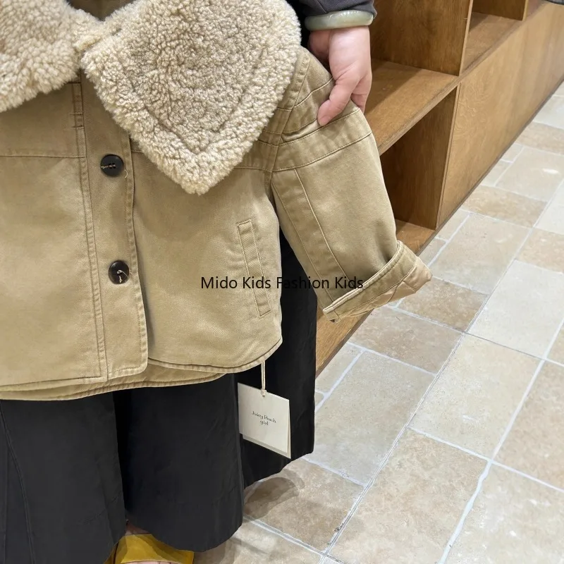 2025 شتاء جديد الفراء سخية طوق موضة الفتيات قصيرة سميكة سترة سترة سترة قطن 90-150 سنتيمتر