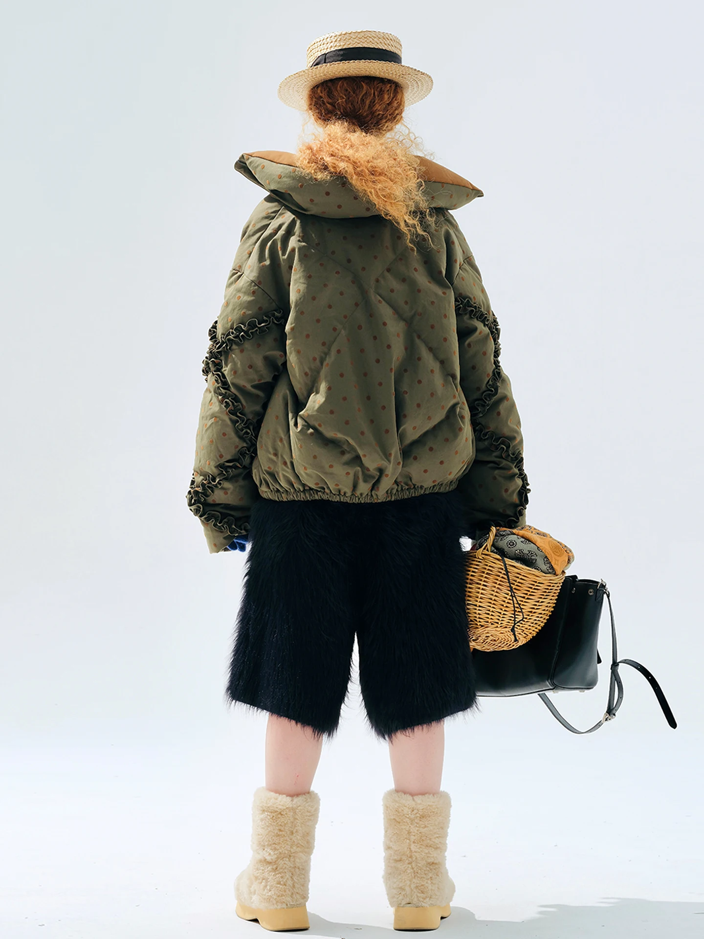 Chaqueta de plumón corta verde oliva imakokoni mujer 2025 invierno Retro flocado lunares pato blanco abajo abrigo grueso 255275