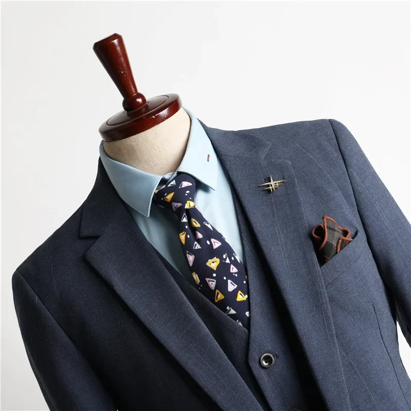 (25) Men\'s Three-piece Suit, Blue Striped Korean Style, Slim and Handsome Wedding Dress