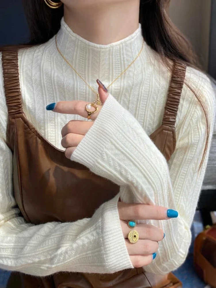 Elegant High End Knit Base Top Apricot Turtleneck Women Pullover 2026 Autumn Winter New Inner Wear Mock Neck Sweater