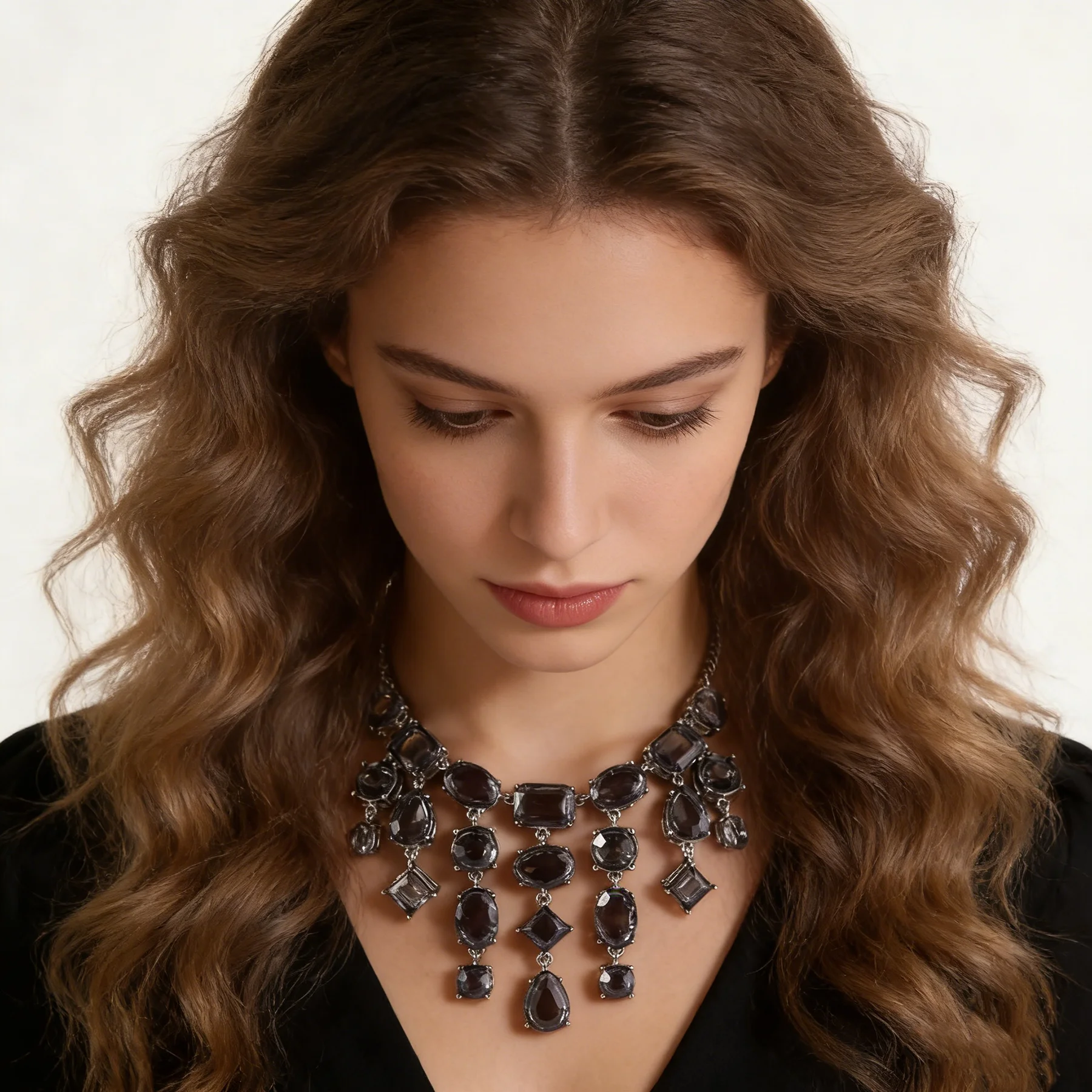 

High-end Vintage Style Multi-layer Necklace With European And American Fashion Jewelry For Banquets Birthday Party Accessories