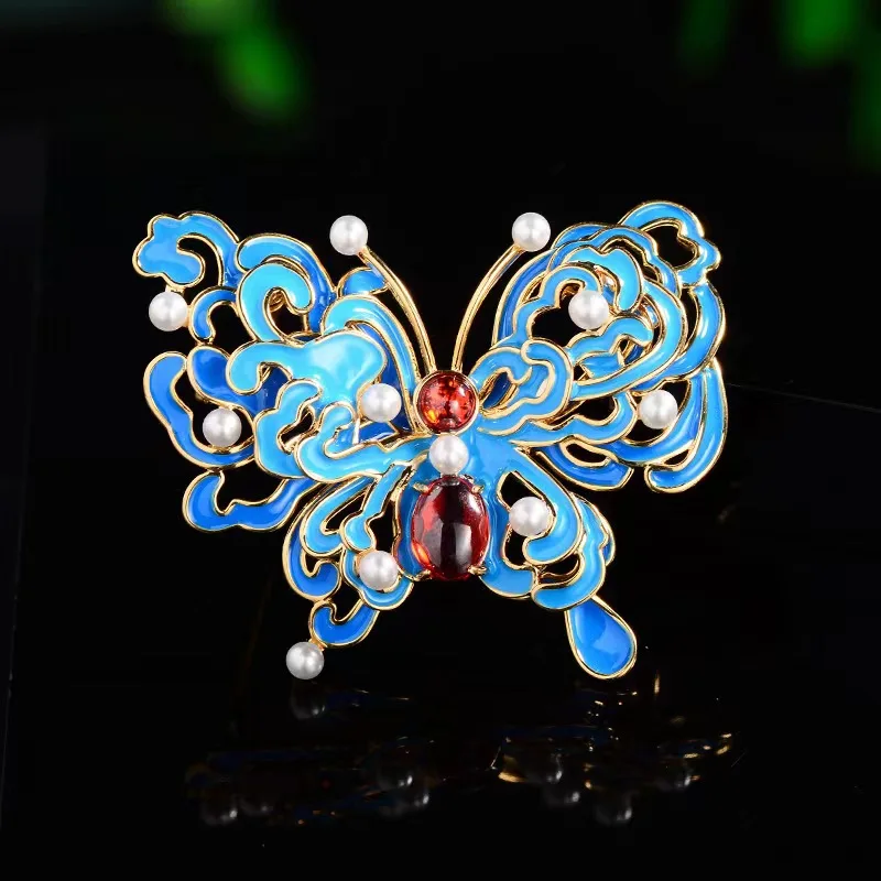 Chinese style enamel color hollow butterfly brooch elegant atmosphere cheongsam coat pin national style design accessories