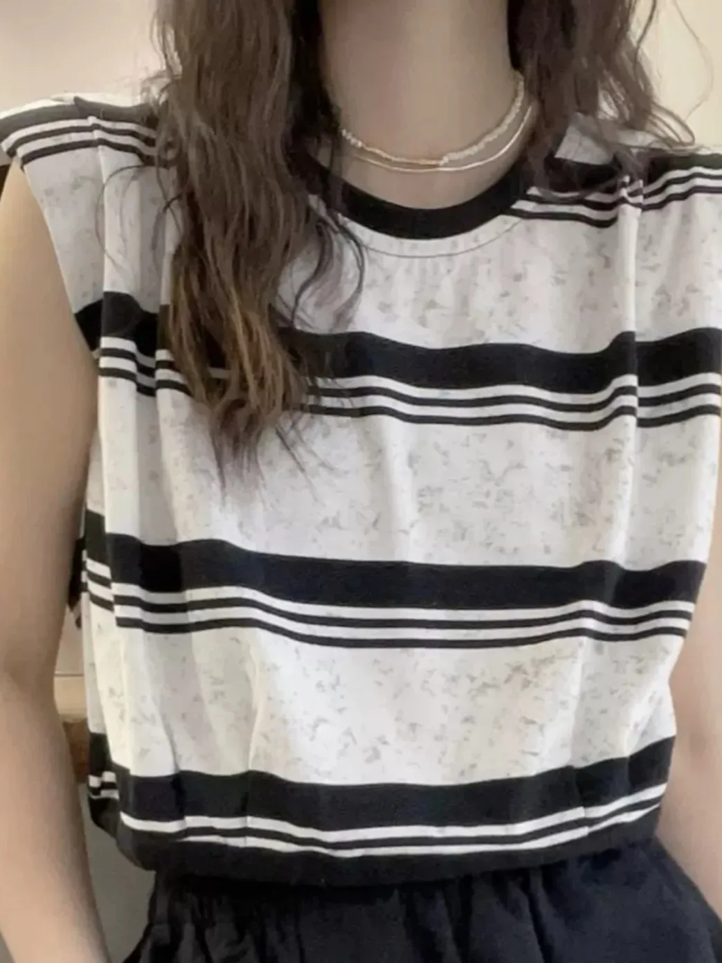 

Faionable Striped ort Sve T-irt Women's Summer New Arrival European Sle Loose Fit round Ne Top Ele Lady Comm...