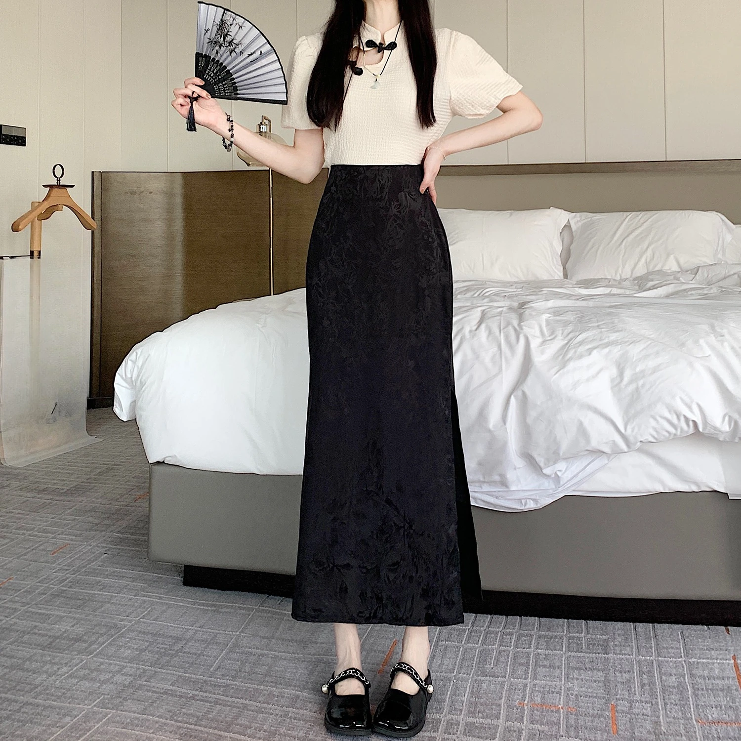 

Женские атласные юбки трапециевидной формы с высокой талией в китайском стиле, новинка 2025, повседневные длинные женские юбки с разрезом по бокам