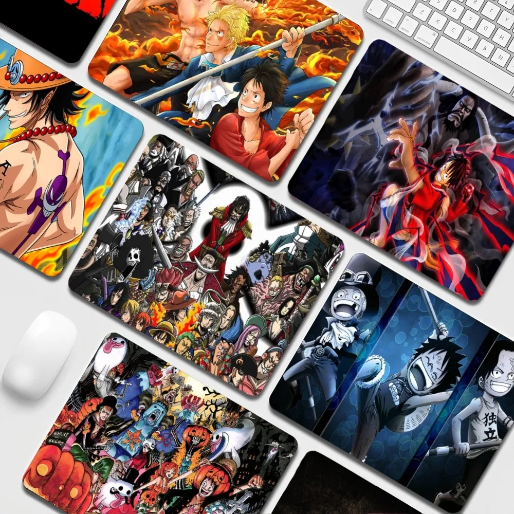 Anime ein Stรผck Mouse pad ins Flut kleines Bรผro Student Gaming verdickt Schreib block rutsch feste Kissen Mauspad fรผr Maus Teppich