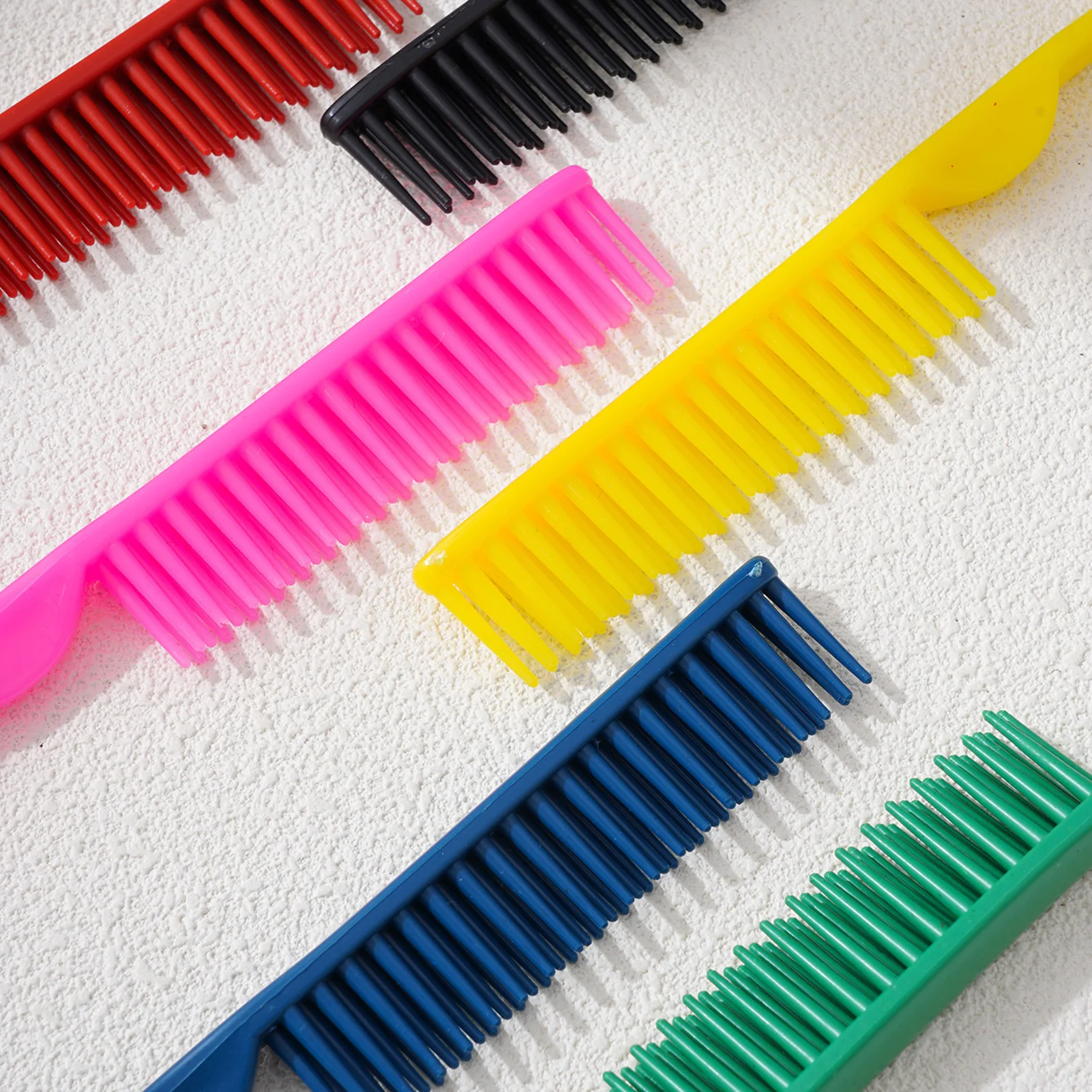 6pcs Pointed Tail Comb Portable Multi Colored Barber Training Pointed Tail Comb Salon Hairdressing Stylish Splitting Combs