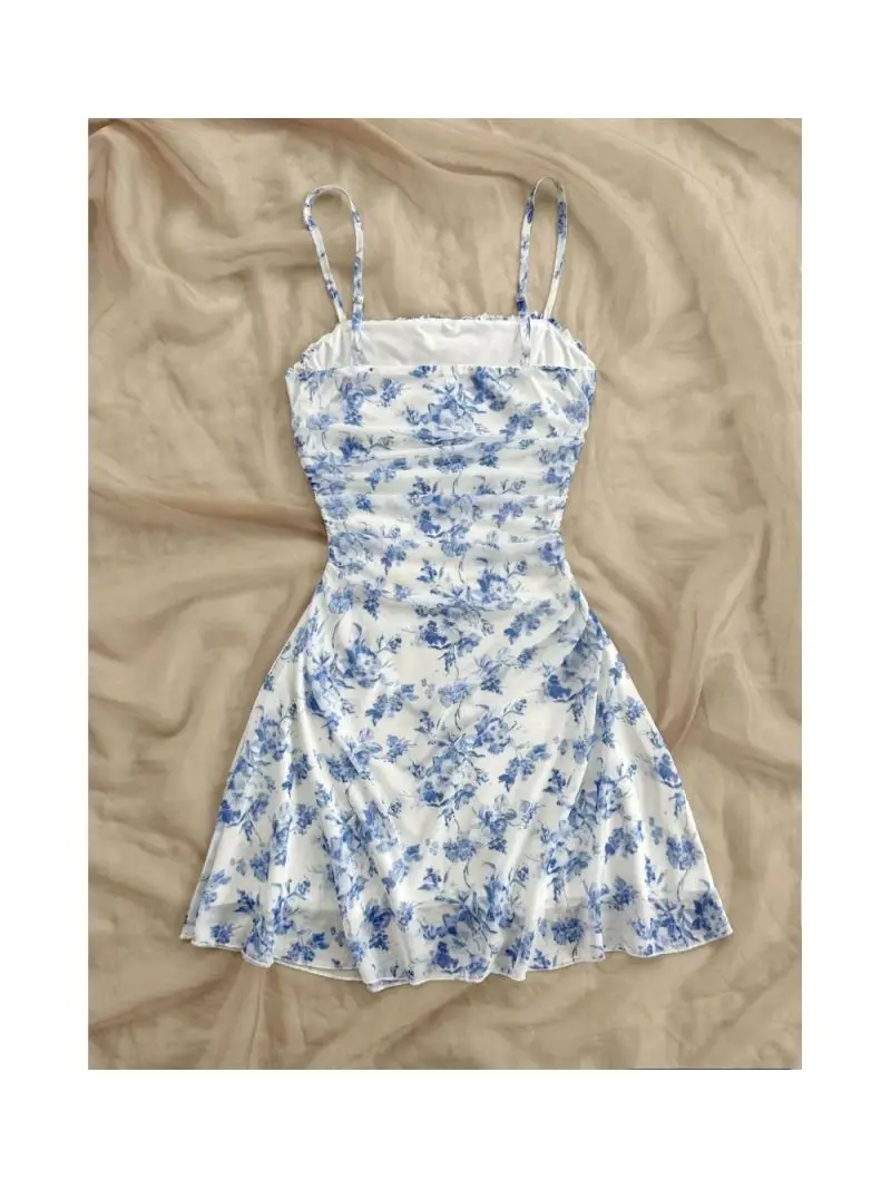 เดรสฤดูร้อนลำลองลายดอกไม้พิมพ์ลายแขนกุดคอเหลี่ยมจีบมินิเดรสลำลองสำหรับผู้หญิง