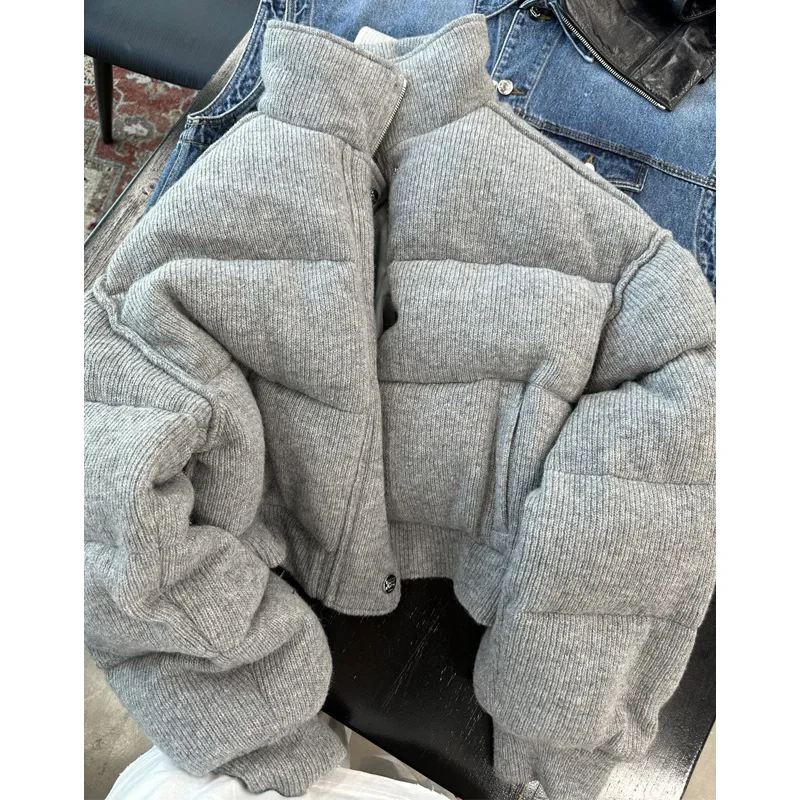 High-Grade Gray Cotton-Padded Jacket for Women, Loose Short Stand Collar, Thickened Coat, Warm Cotton-Padded Outerwear, Winter