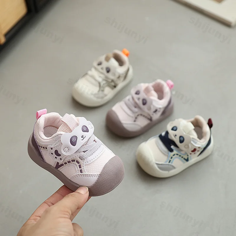 

Детская прогулочная обувь на мягкой подошве, осенние новые дышащие уличные нескользящие кроссовки для мальчиков, легкая удобная повседневная обувь для девочек