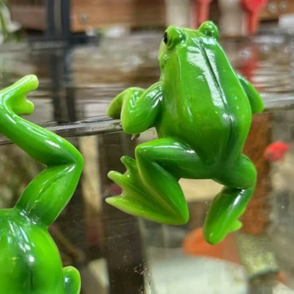 

Cartoon Small Frog Figurine Set Resin Crafts Cute Frog Bonsai Ornaments Handicraft Frog Hanging Flower Pot