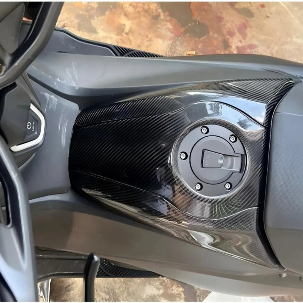 for Ya0 Motorcycle 100% Carbon，2023,2024,2025。