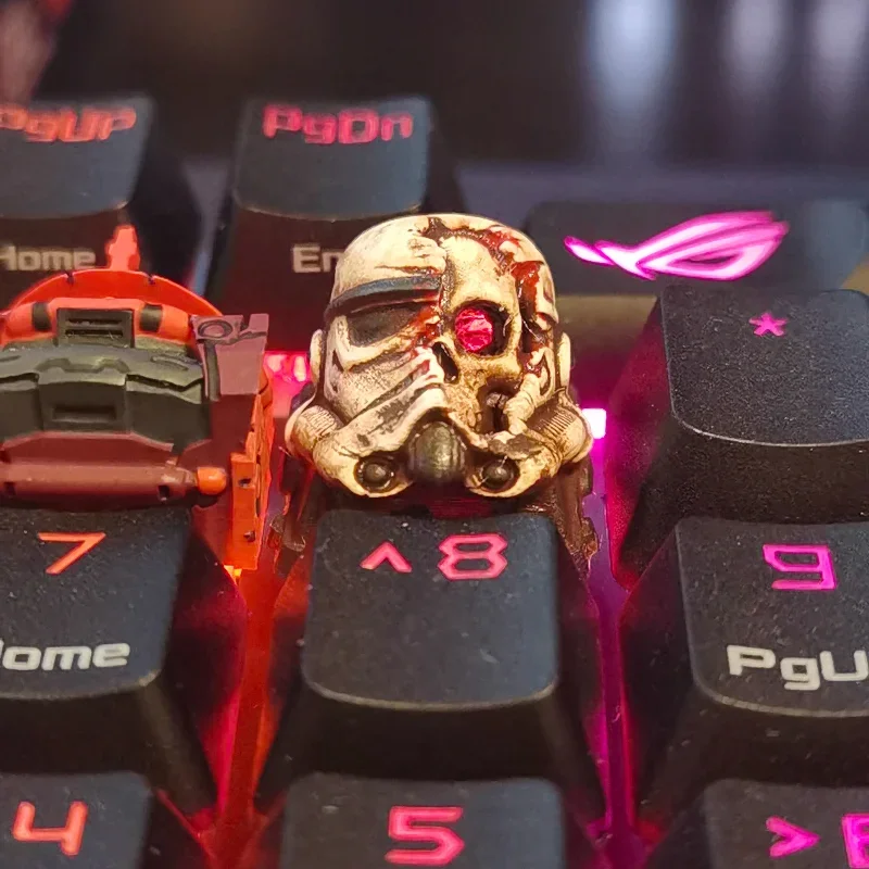 Battle-damaged Skeleton Keycap Personality Resin Backlight Custom Keycaps for Mechanical Keyboard Artisan Skull Replacement Key