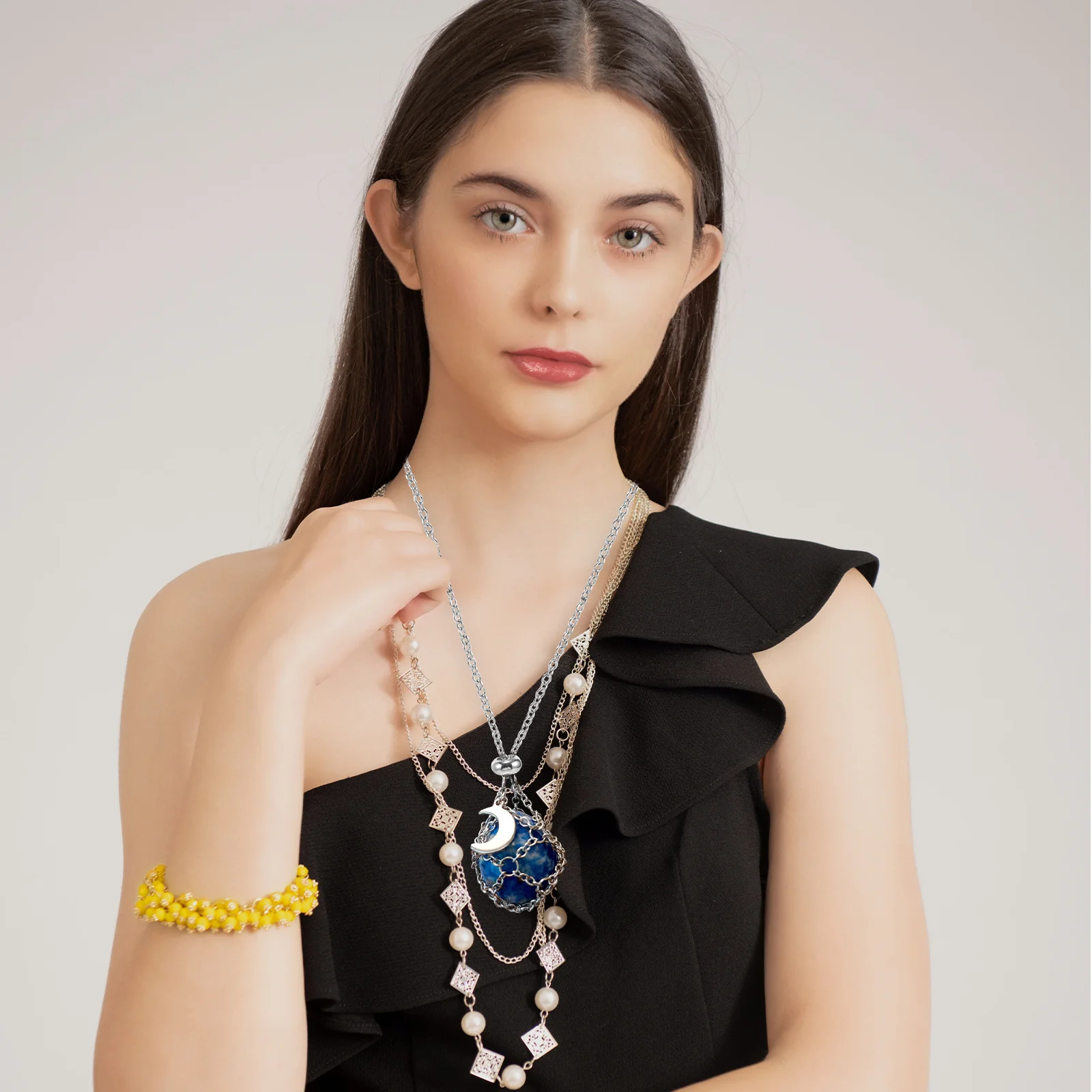 

Crystal Pendant Necklace Stone Holder Cage Net Chain For Women Crystal Cage Necklaces Holder Fashion Jewelry Gift