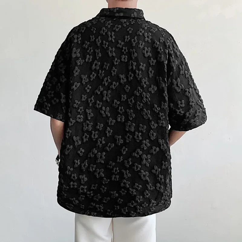 Camisa de gran tamaño Jacquard de lujo para hombre, solapa de ocio, Color sólido, manga corta, botones, ropa Popular coreana, ropa de verano