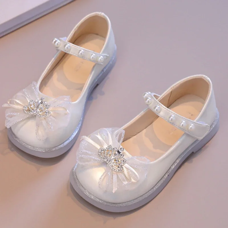 Spring Autumn Girls' Shoes Sweet Kids Leather Shoe Crown Bowknot Children Princess Fashion Flats Shoes for Dance Party Versatile