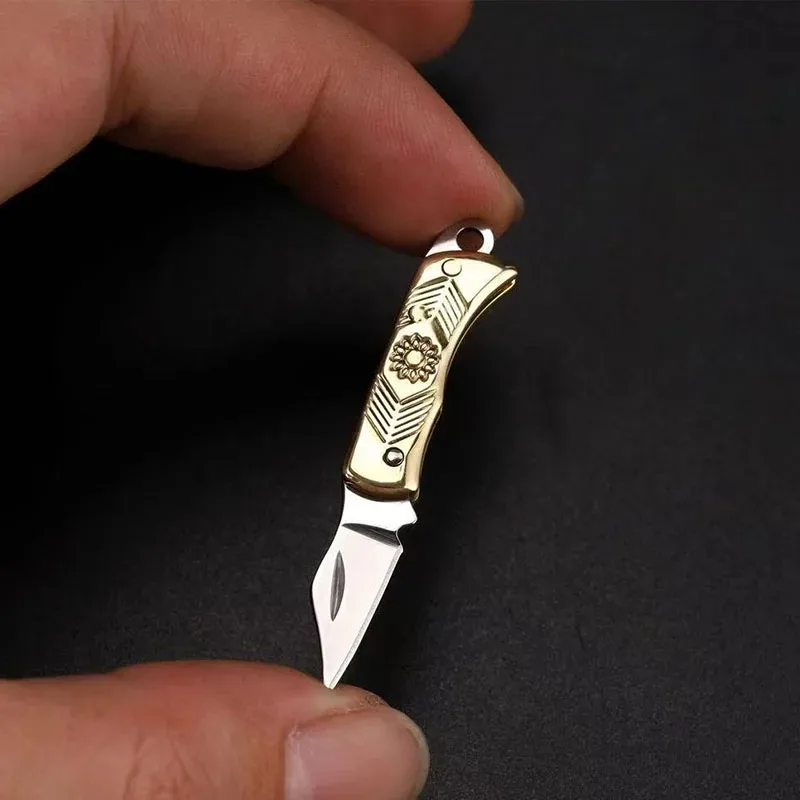 Mini Folding Pocket Knife With Keyring Engraved Pattern Portable Tiny Cutter For Outdoor Daily Carry Emergency Cutting