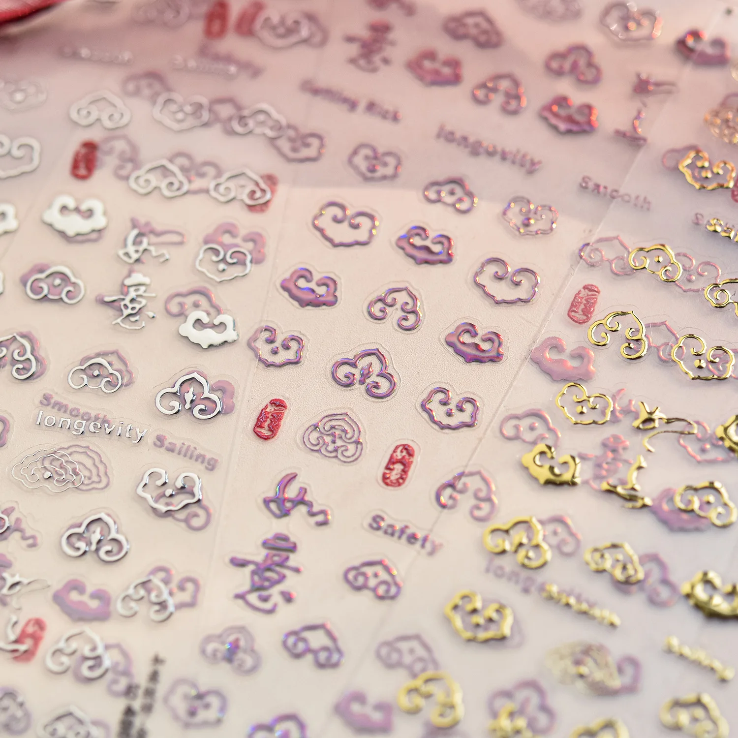 

Luxury Chinese Ruyi Cloud Gold Foil 5D Nail Art Stickers Elegant New Chinese Style Self Adhesive Decoration Manicure Decal DIY