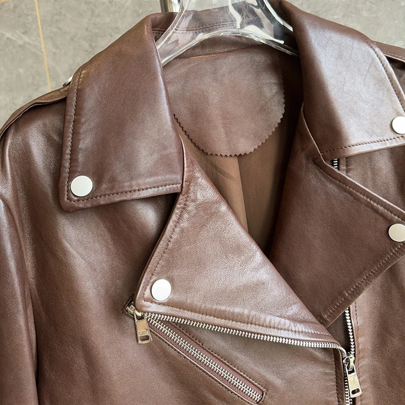 ผู้หญิง A-level Sheepskin เสื้อแจ็คเก็ตหลวมสบายๆรถจักรยานยนต์สั้น 2025 ฤดูใบไม้ร่วงหญิง 100% ของแท้หนังแจ็คเก็ต Outwear