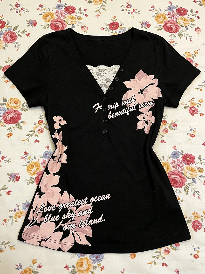 Modische Spitzen-Patchwork Hautfreundliche Vielseitige Kurzarm-T-Shirts Amerikanischer Retro High Street Slim Schwarzes Nischen-Design Top