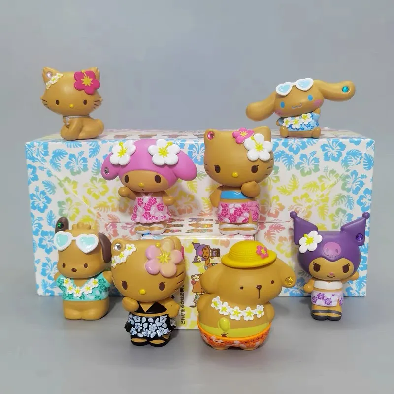 

Коллекционные фигурки персонажей: Китти, Май Мелоди, Куроми в черных нарядах, в коробке. Подарки для детей.