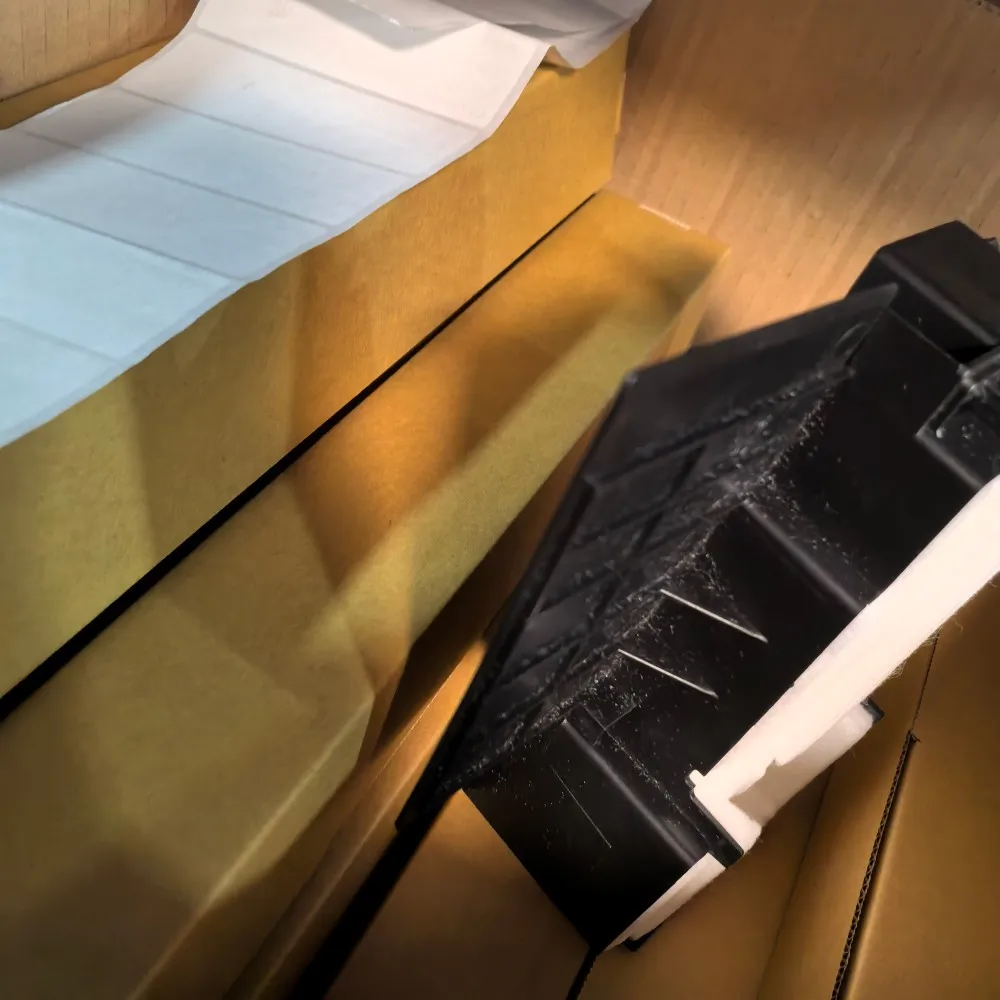 

1799792 1746399 Бак для обслуживания чернил для EPSON M100 M105 M200 M201 M205 L550 L551 L555 L565 L566 L575 WF 2510 2520 2530