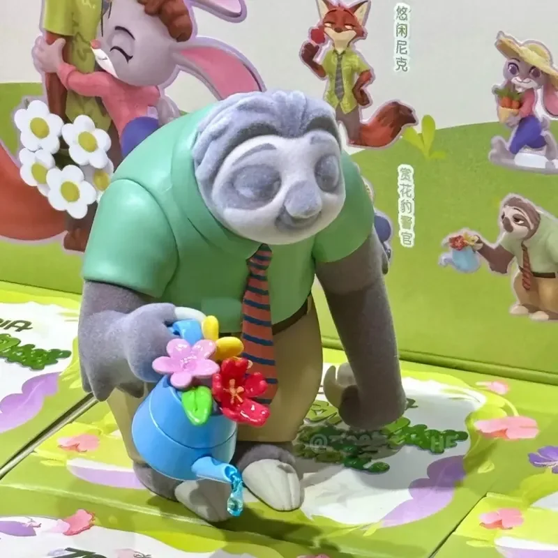 2024 Nowa seria Disney Zootopia Flower World Pudełko z niespodzianką Judy Fox Figurka anime Model Lalka Kolekcja na biurko Prezenty świąteczne dla dzieci