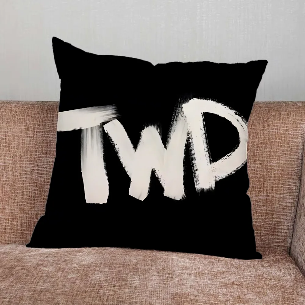 Dead D-Daryl Dixon หมอนสําหรับ - Recliner Sofa Cover บทวิจารณ์และราคา