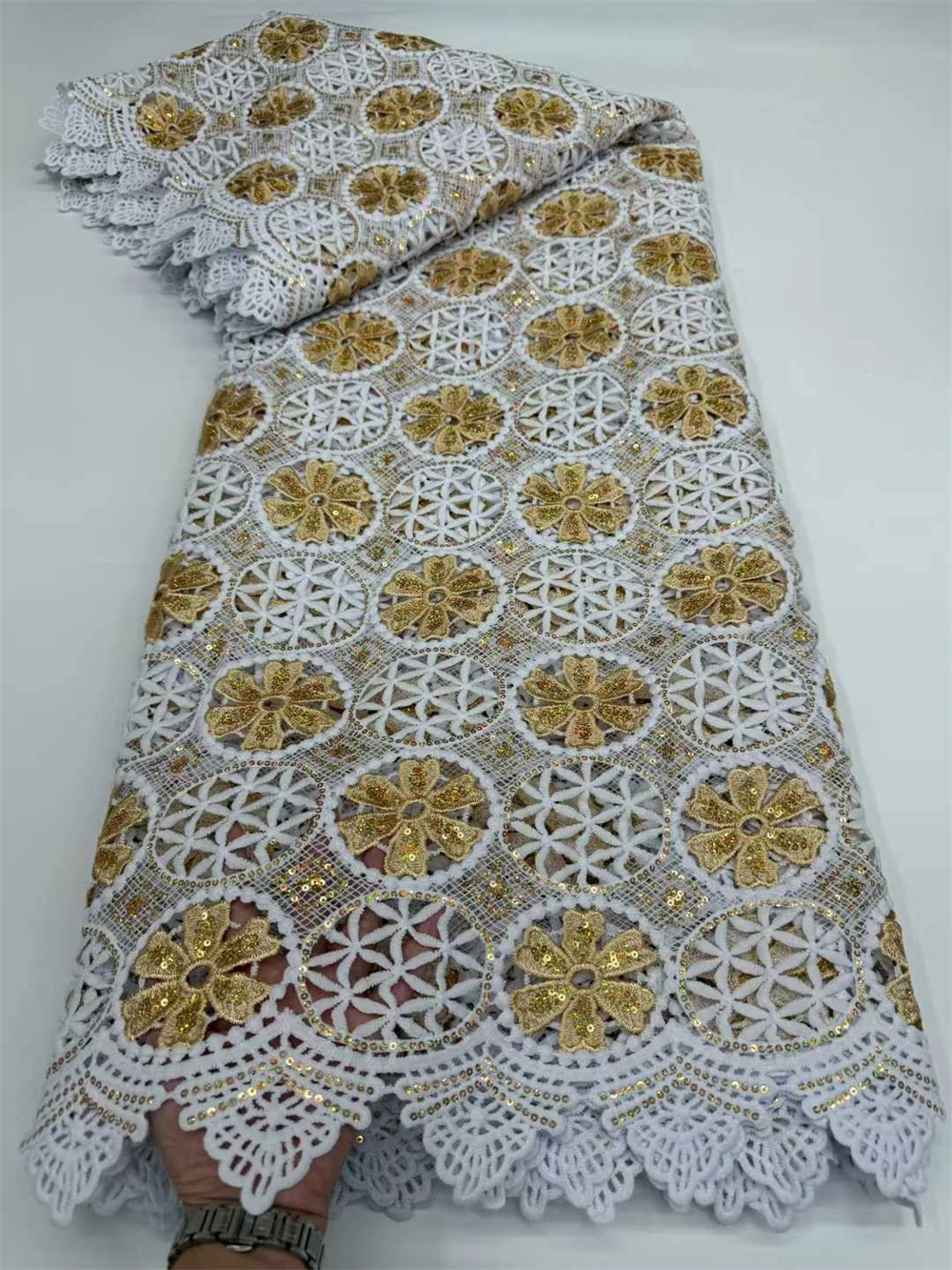 

White Gold Sequins African Guipure Cord Lace Fabric With Hollow Out 2025 High Quality Water Soluble Lace Nigerian Women Wedding