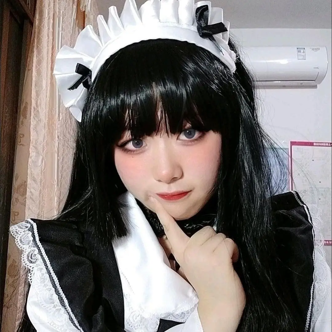 ผู้หญิงชุดแม่บ้าน Lolita คอสเพลย์น่ารักเซ็กซี่เร้าอารมณ์ Kawaii Cafe เครื่องแต่งกายสีดําสีขาวชายชุดผ้ากันเปื้อนน่ารัก Bowknot