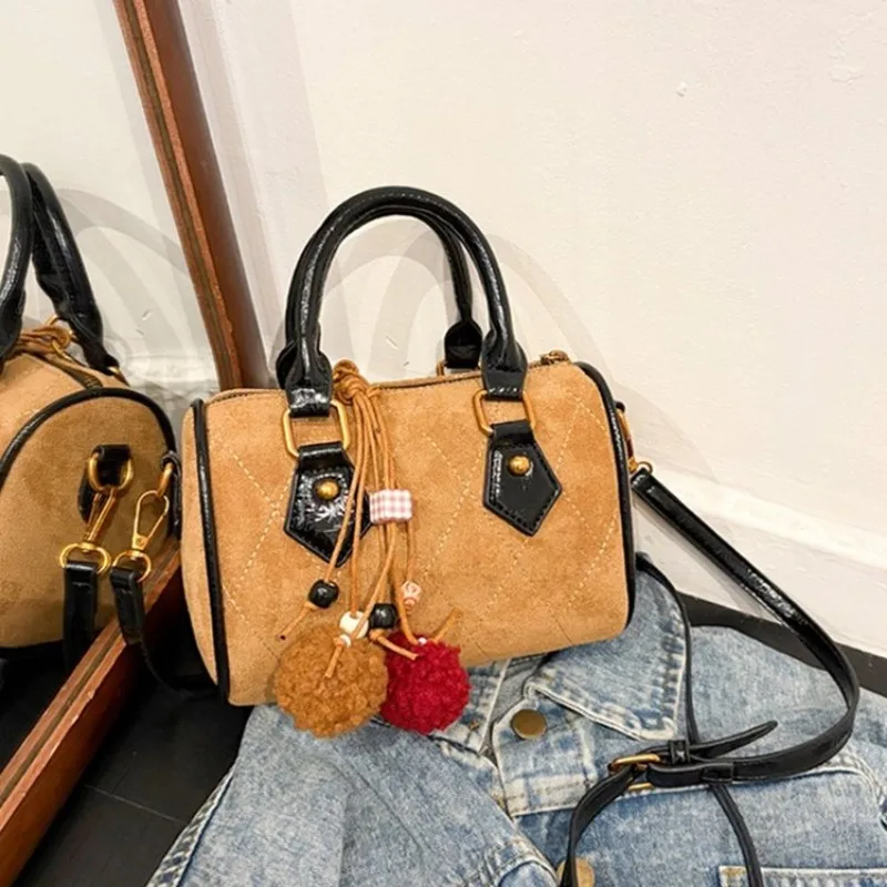 

High-End Elegant Leather Messenger Bag For Women Luxury Designer Crossbody Large Capacity Diaper Bag For Commuter Solid Color