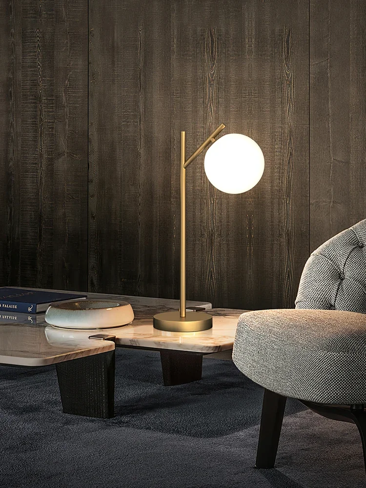 

Bedroom Bedside Ins Style Simple Modern Creative Nordic Living Room Copper Decorative Table Lamp lamparas de mesa