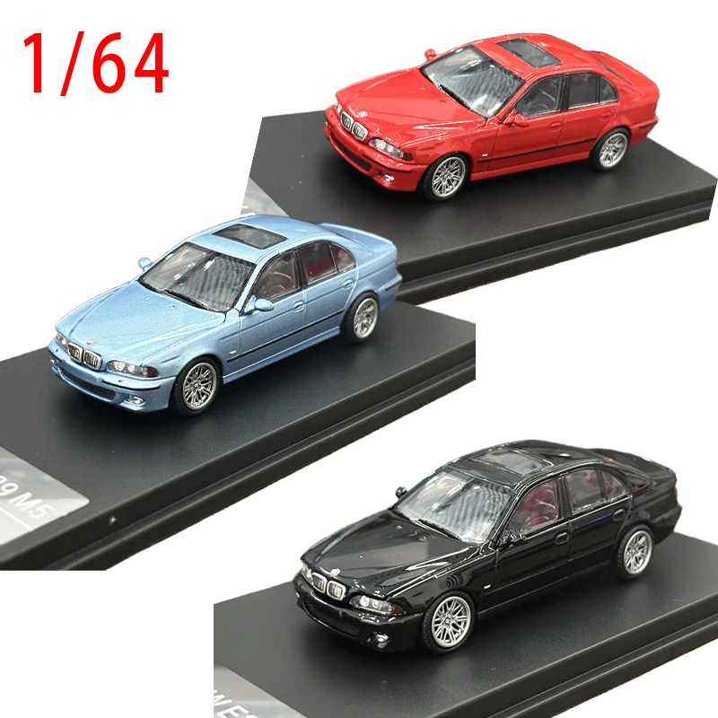 

DCM BMW M5 E39 Alloy Model Car Diecast 1/64 Scale BMW Car Model M5 E39 Play Vehicles Collection Toys Gift