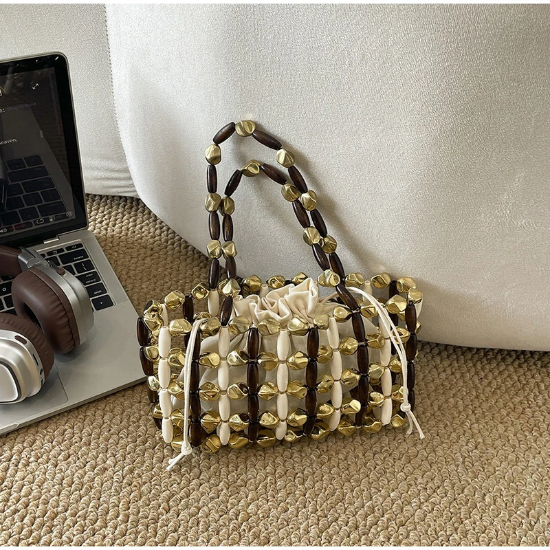 Ausgehöhlte Holzperlen-Handtasche mit gewebtem Obergriff und Canvas-Innentasche mit Kordelzug, koreanische leichte schicke Strandtasche für Damen – Detail 8
