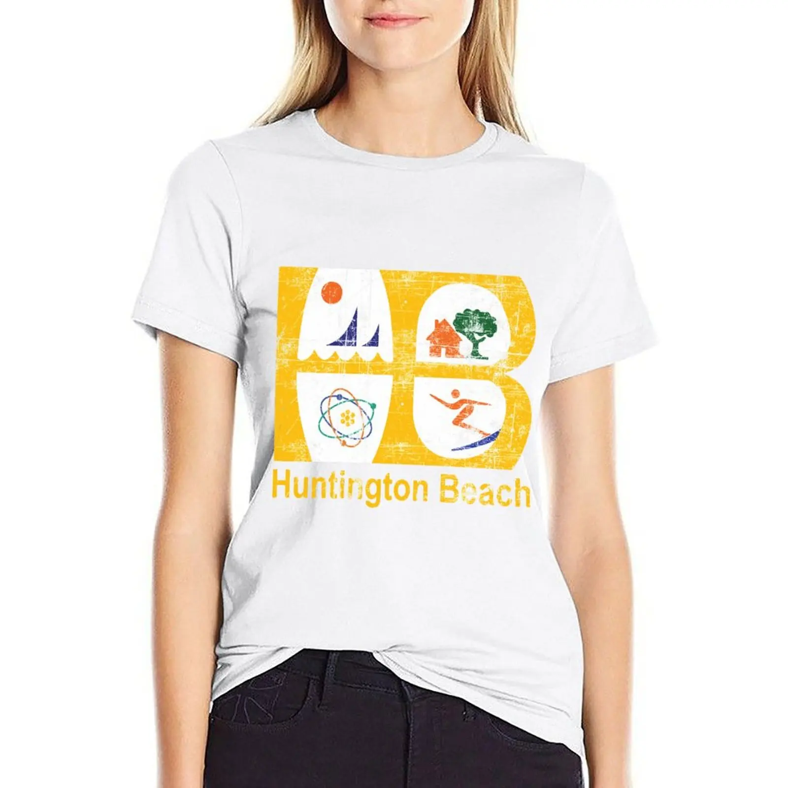 Huntington Beach HB Logo Distressed faded T-shirt oversized anime clothes workout shirts for Women loose fit