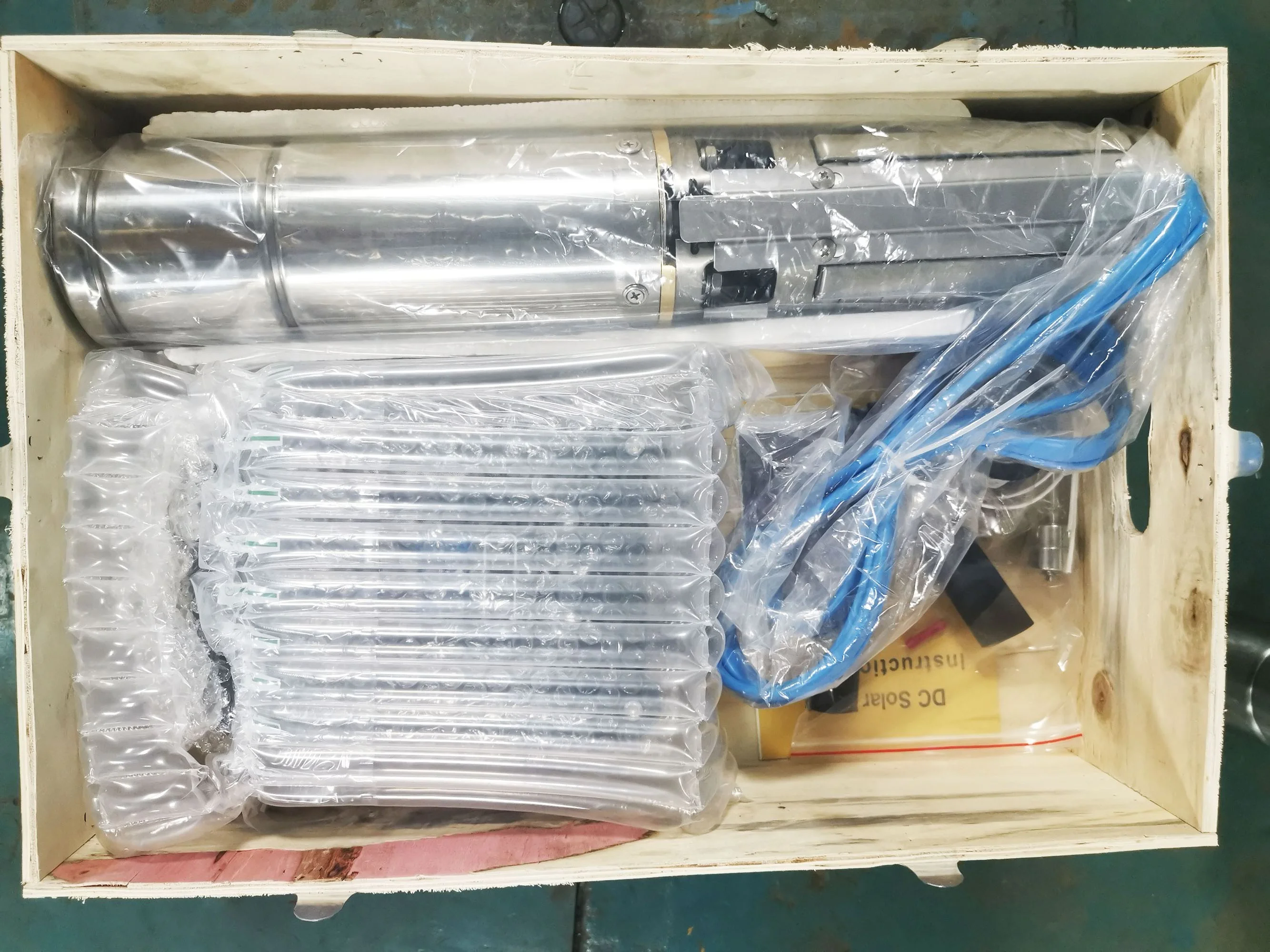 4inch 1500W 110v Energy Saving DC 2HP Solar Powered Submersible Borehole Deep Well Water Pump - Image 5