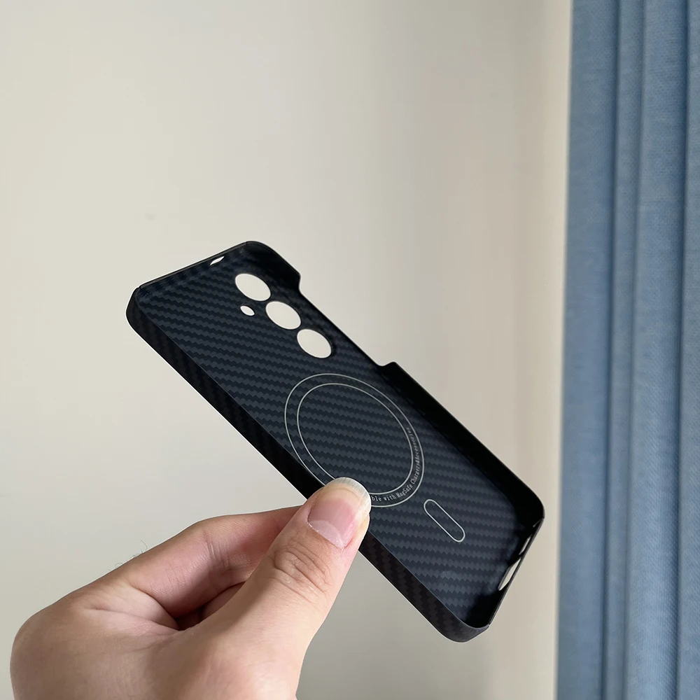 

Чехол из настоящего углеродного волокна для Samsung Galaxy S24/S24Ultra с магнитной защитой от ударов Magsafe, тонкий чехол из арамидного волокна для Galaxy S24, карбоновый чехол